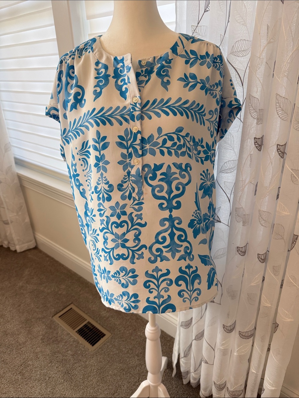 Ann Taylor Blue and White Floral Print Blouse